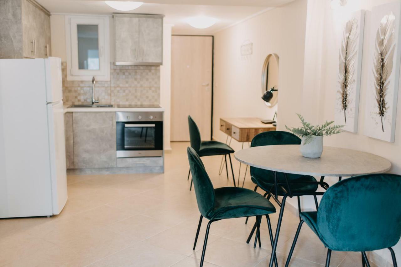 Best House, Central Luxury Apartment, Agiou Nikolaou, Patra Exterior foto